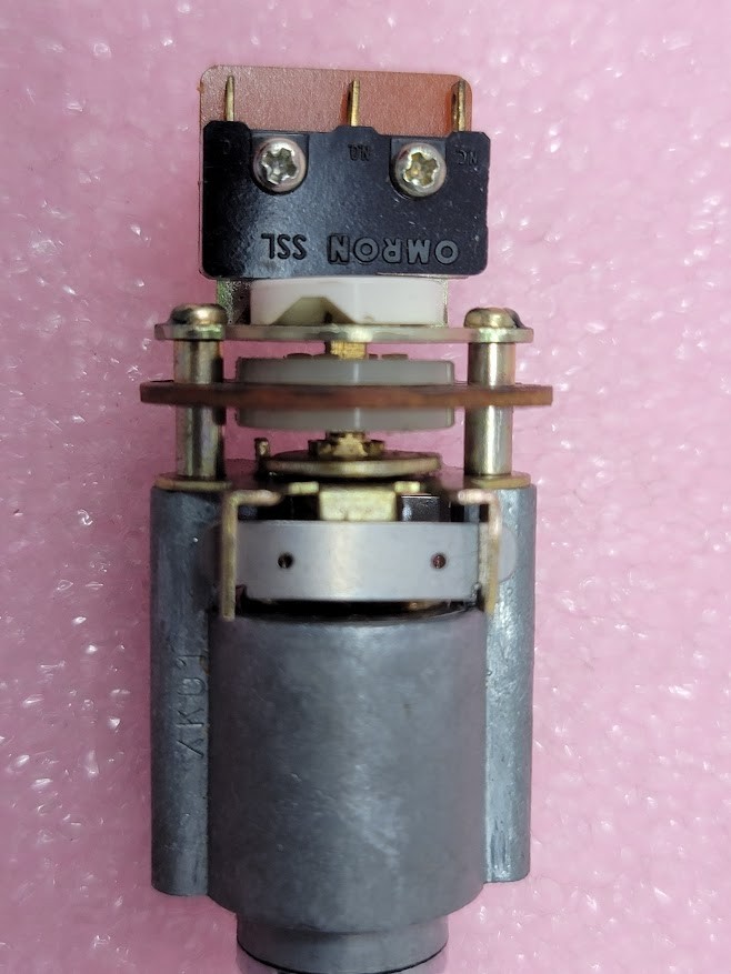 SMK – XK01 KEY SWITCH – Switch, Key, SPDT, 3 Access Levels. New