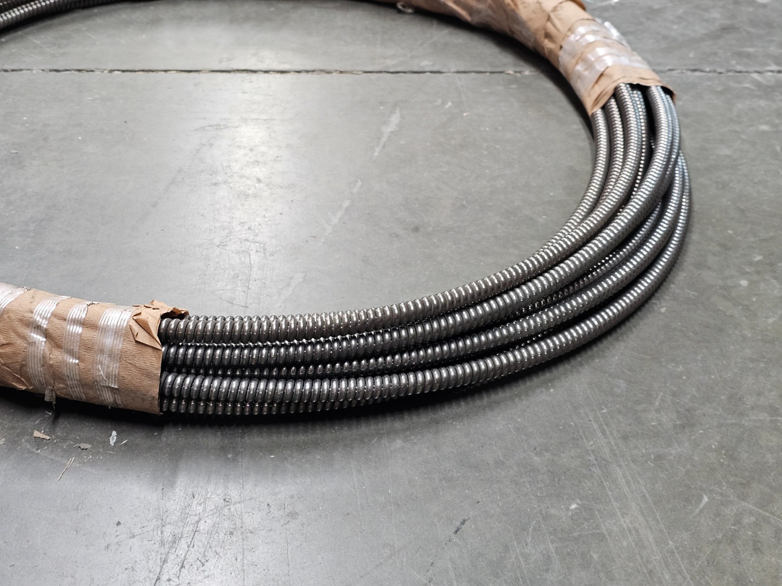 General Wire 100EM4 Flexicore Cable 5/8″ X 100′ With Male And Female Connectors