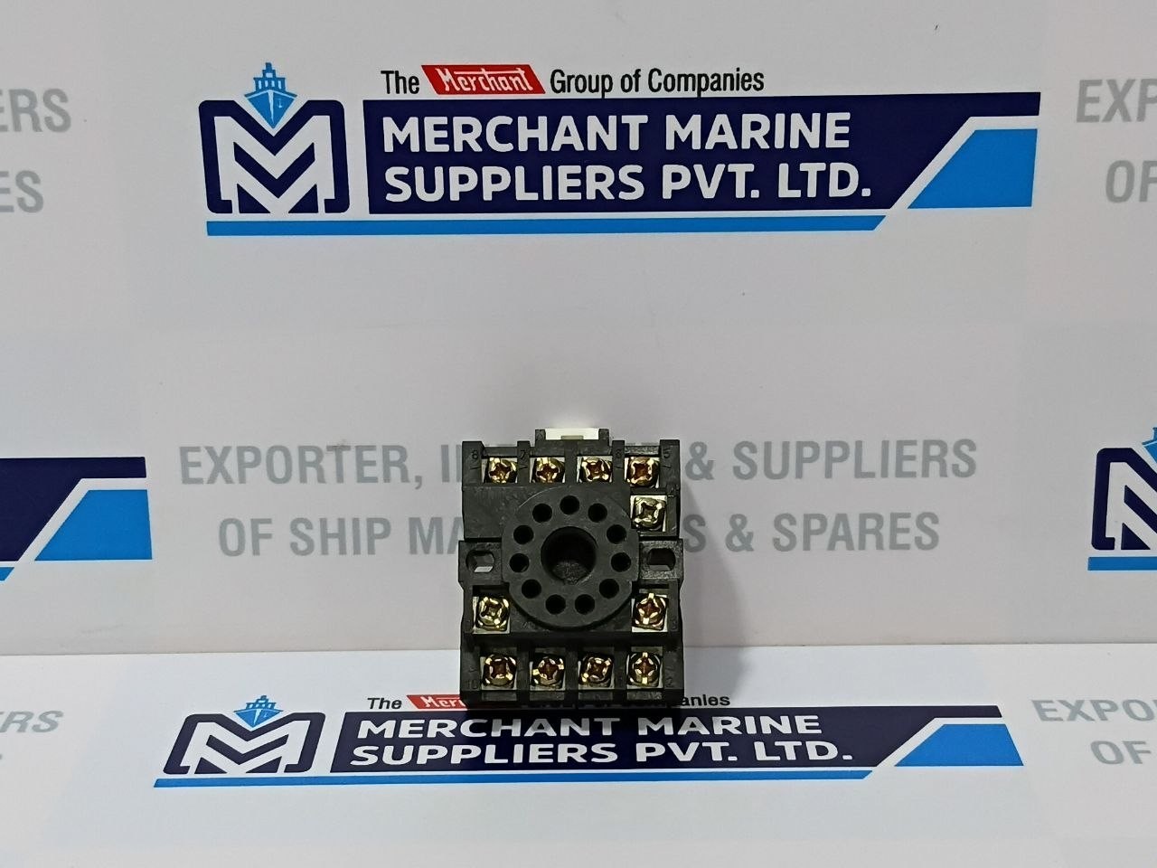 RS 403-241 11 Pin Relay Socket Base