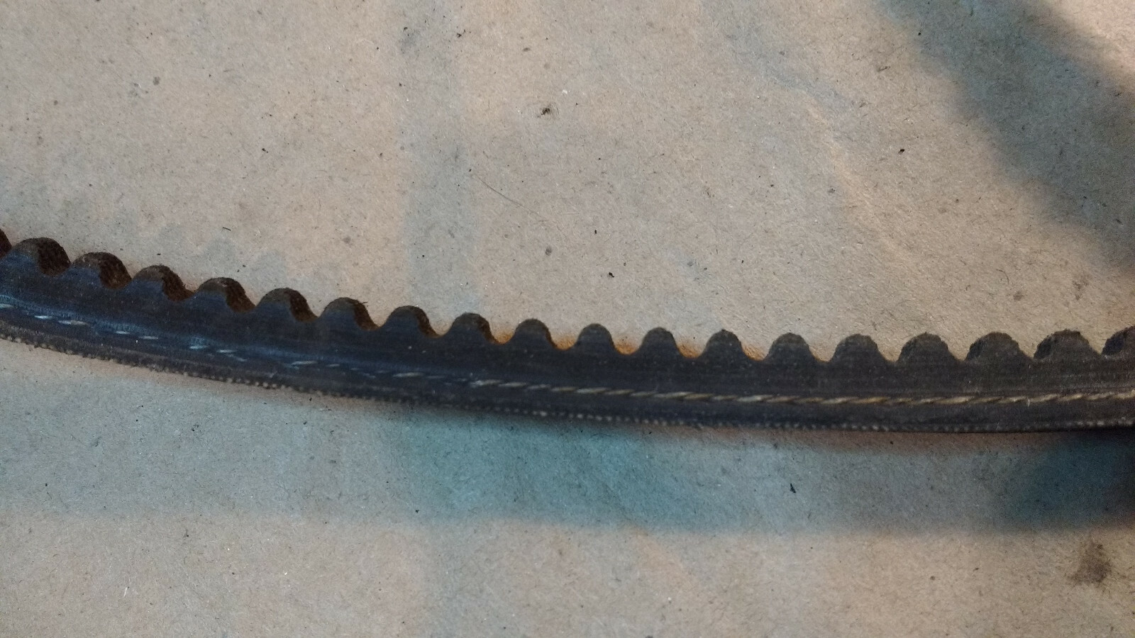 Lot of 2 3VX750 Toothed Belts