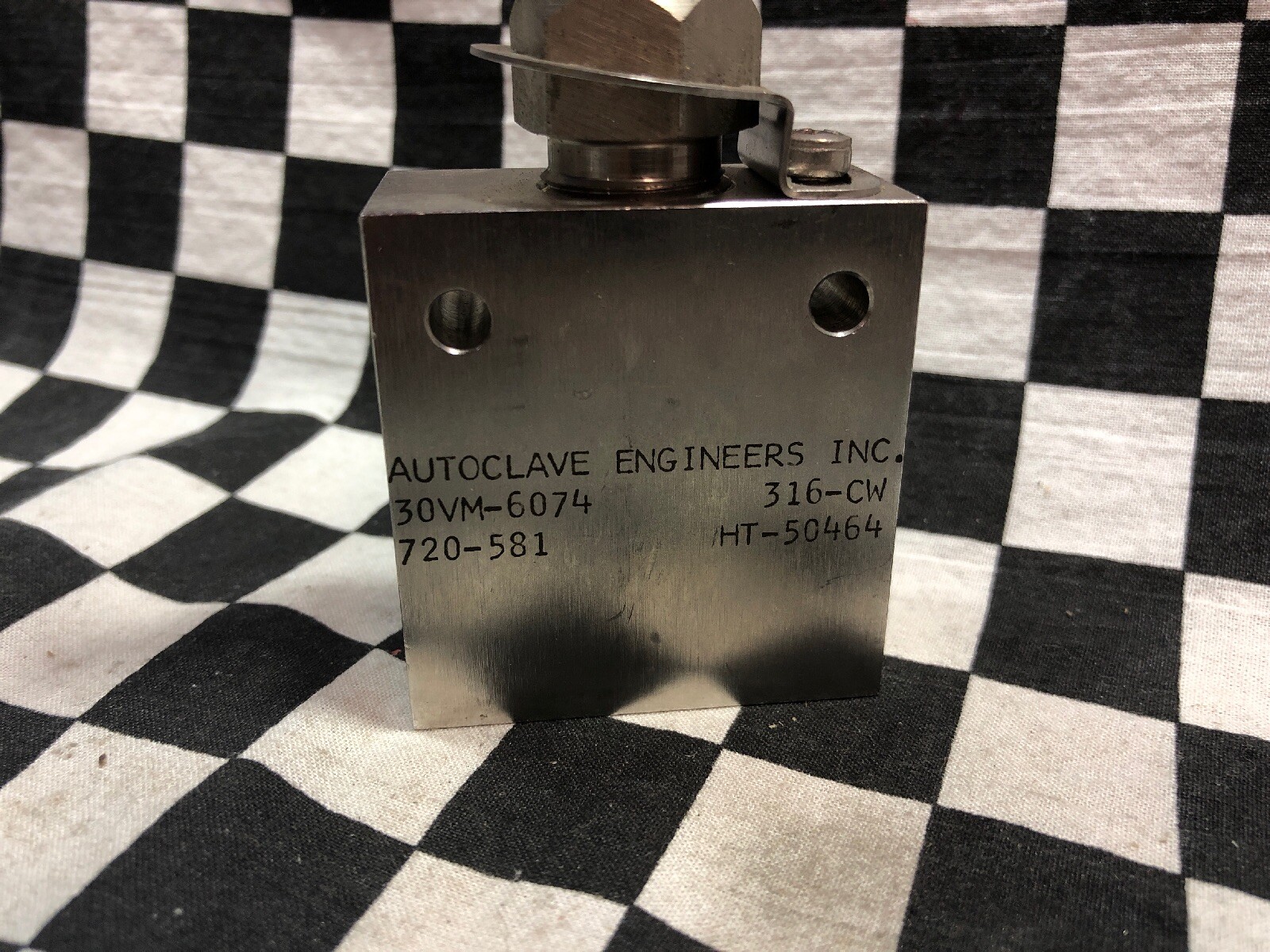 Autoclave Needle Valve 30VM-6074, 720-581, 316-CW, HT-50464, SHIPSAMEDAY
