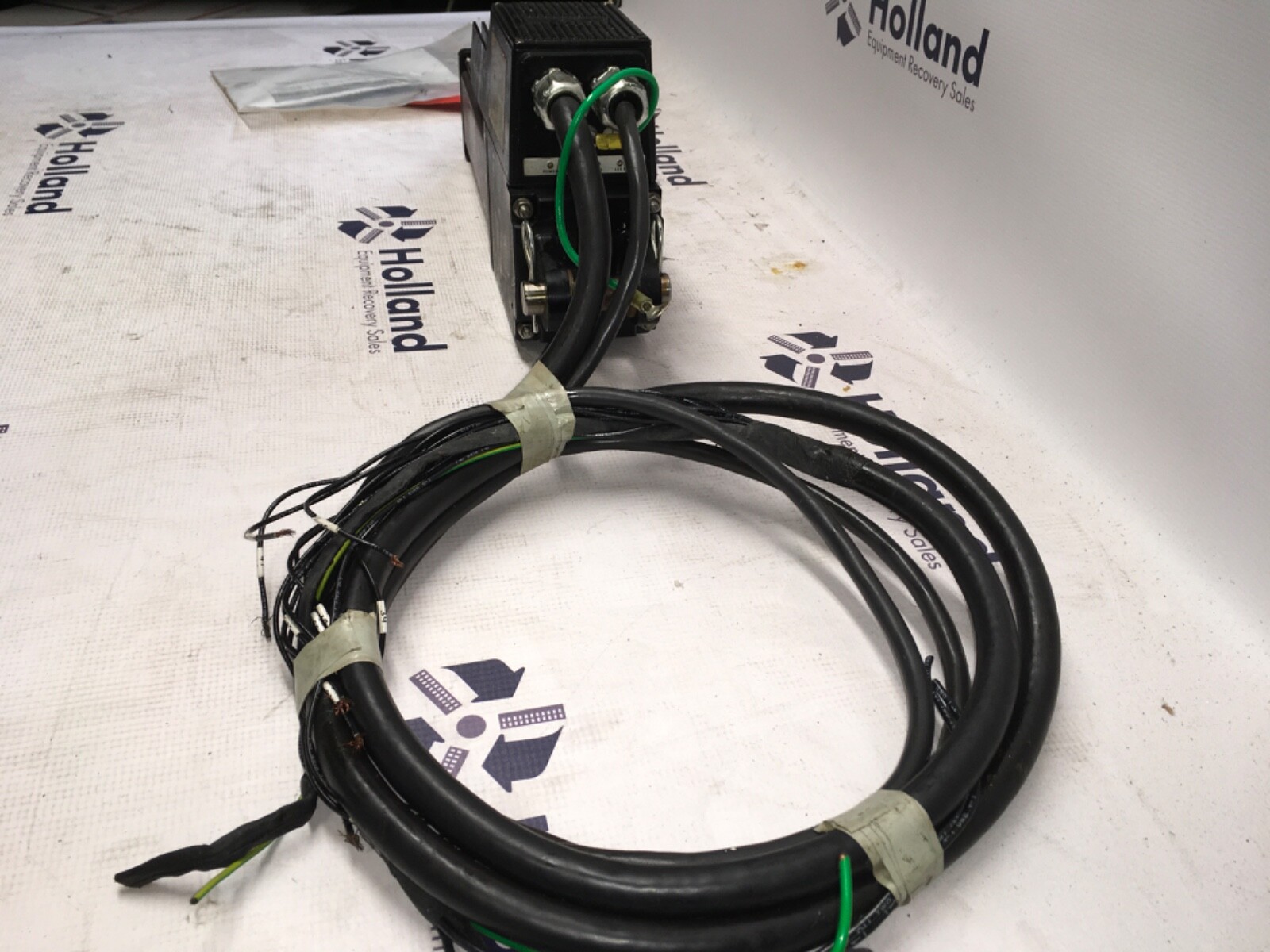 EXLAR Servo actuator, T2M090-0605-NCM-AF-238-30-230-SIO, 3000rpm, JMS-7