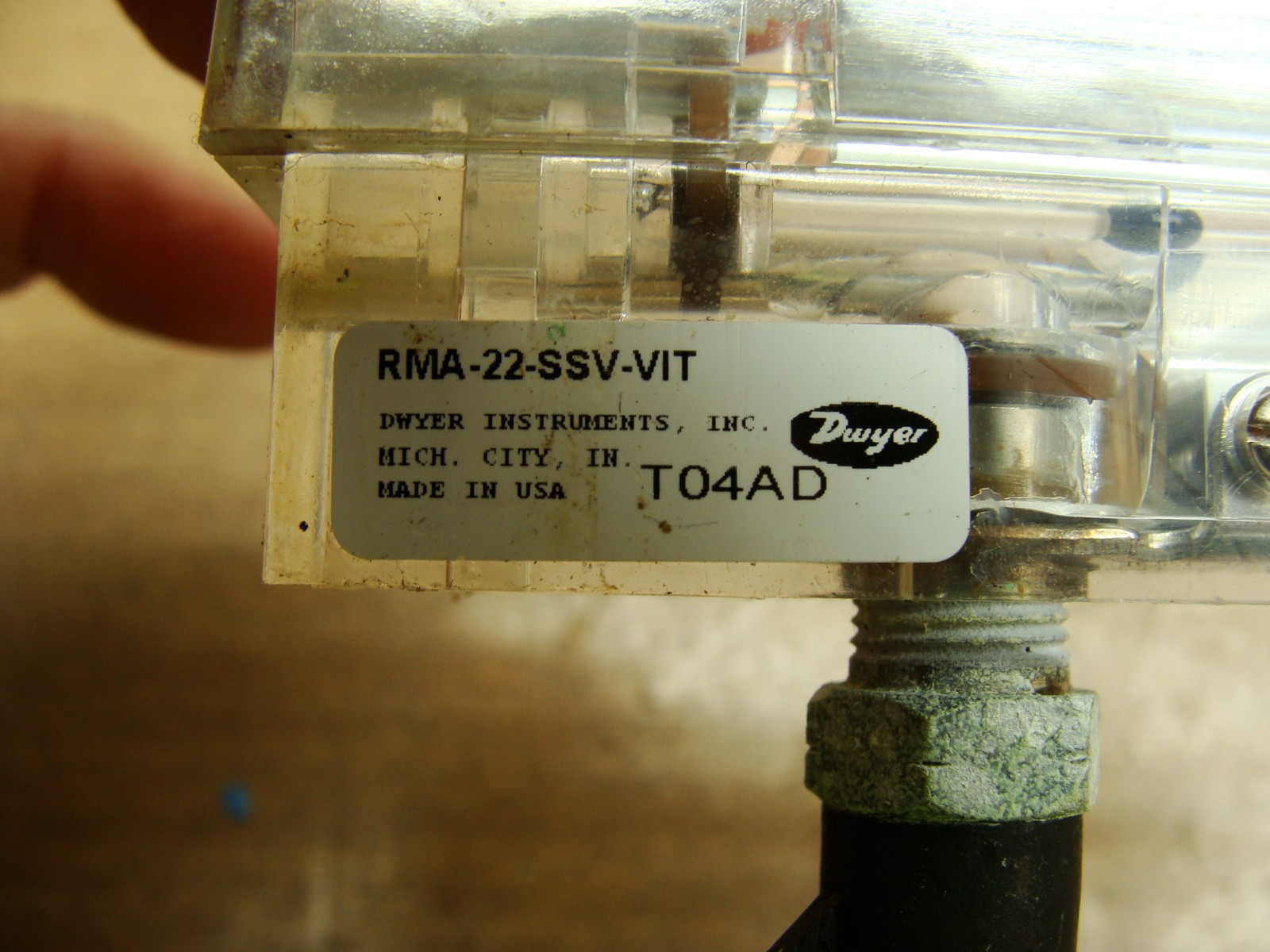 DWYER VARIABLE AREA FLOWMETER RMA-22-SSV-VIT 2 – 25 LPM AIR SST METERING VALVE