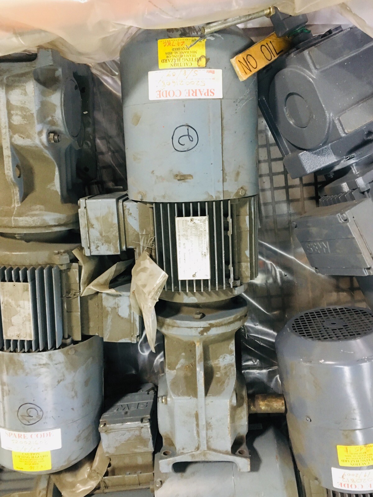 SEW EURODRIVE K47 DT90S4/BMG/TH/VR/ASB13 1400/72RPM 1.1KW 50HZ 230/400V