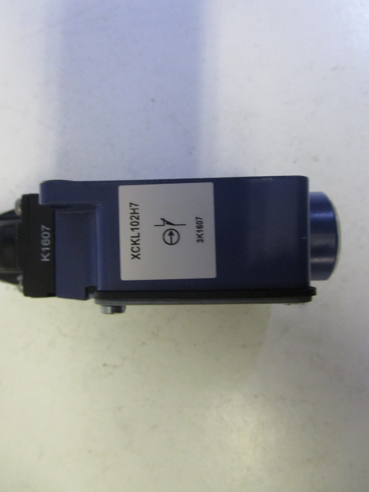 Schneider-Telemacanique XCKL102H7 FREE SHIIPPING!!!!