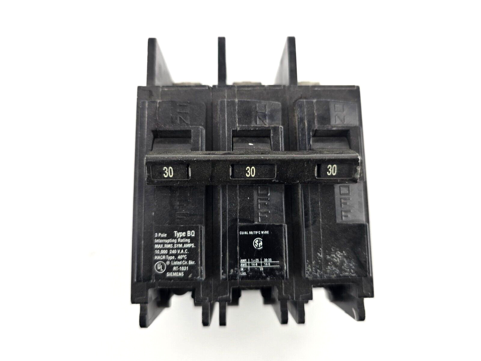 Used ITE SIEMENS BQ3B030 30 Amp 240 Volt 3 Pole Circuit Breaker