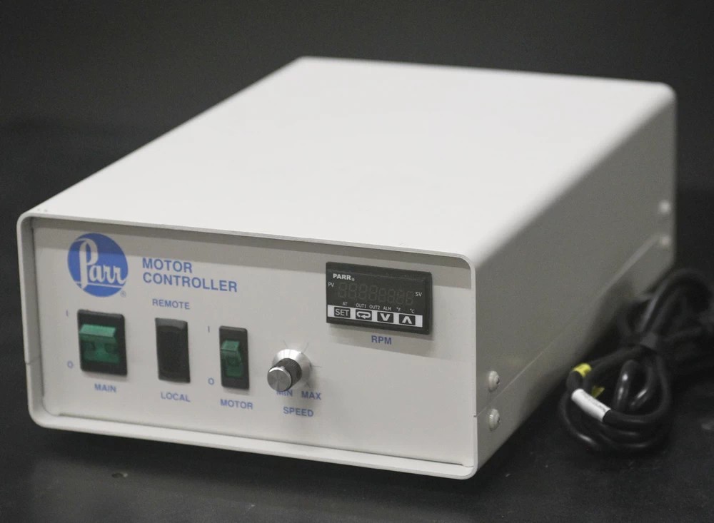 Parr 5111 Glass Reactor Hast C wetted parts with digital motor controller