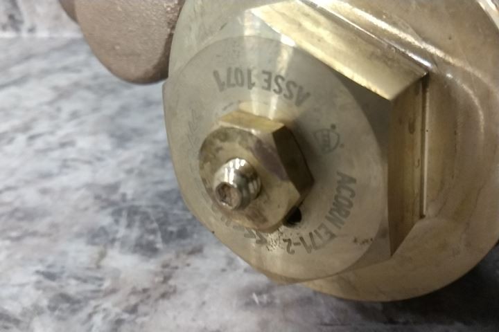 Acorn Controls ET71-2 3/4 In Inlet 1 In Outlet Thermostatic Mixing Valve