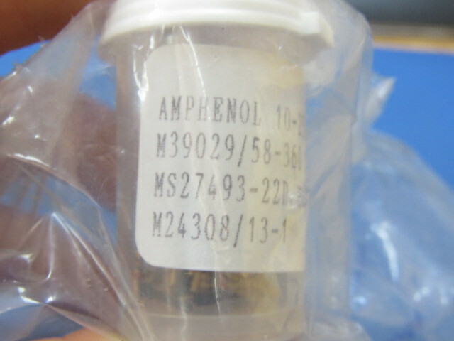 AMPHENOL D38999/26FD35PA Qty of 1 per Lot 37 Position Circular Connector Plug