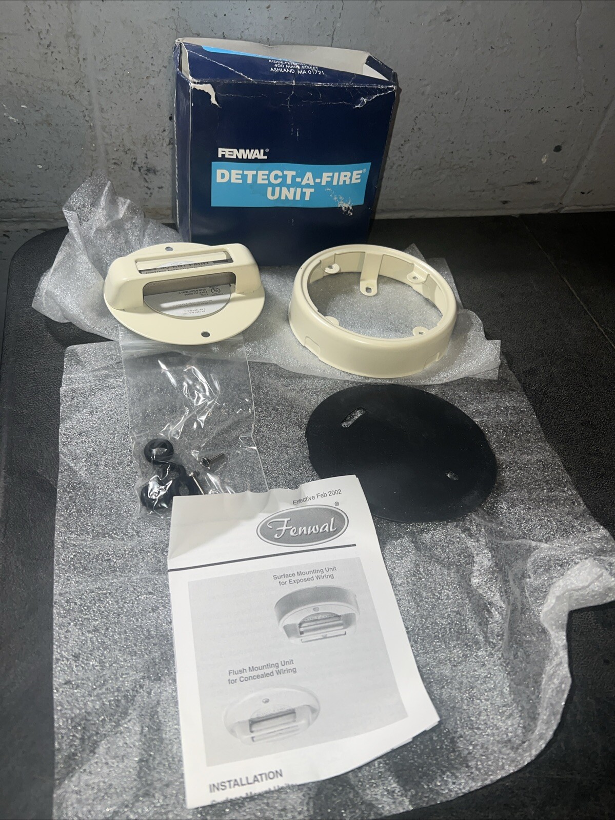 Fenwal 12-A27020-001 Heat Detector Kidde Detect-a-Fire Unit 140 Degrees F