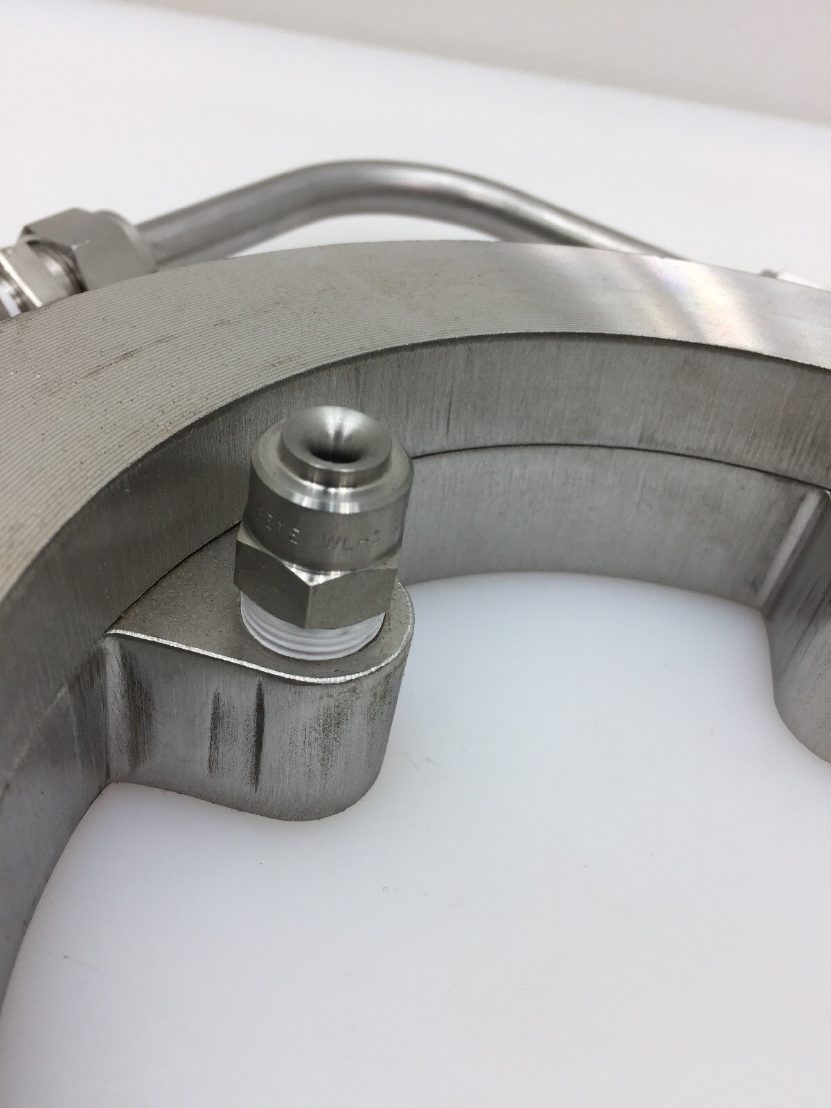 Stainless Steel Water Manifold With Bete WL-3 120 303 Cone Nozzles Fire Safety