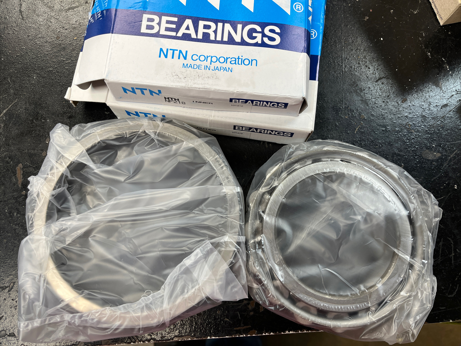 New NTN NF218 Cylindrical Roller Bearing Inner Bearing Unit And Outer Race