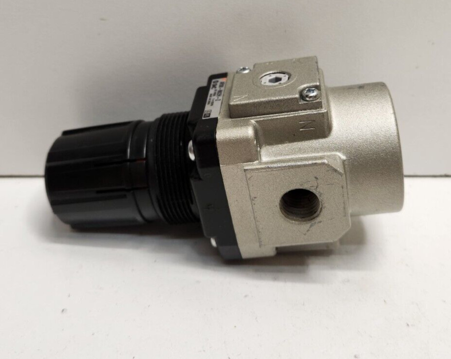 GUARANTEED! SMC 1/4″ 7-100PSI REGULATOR AR30-N02H-Z-A