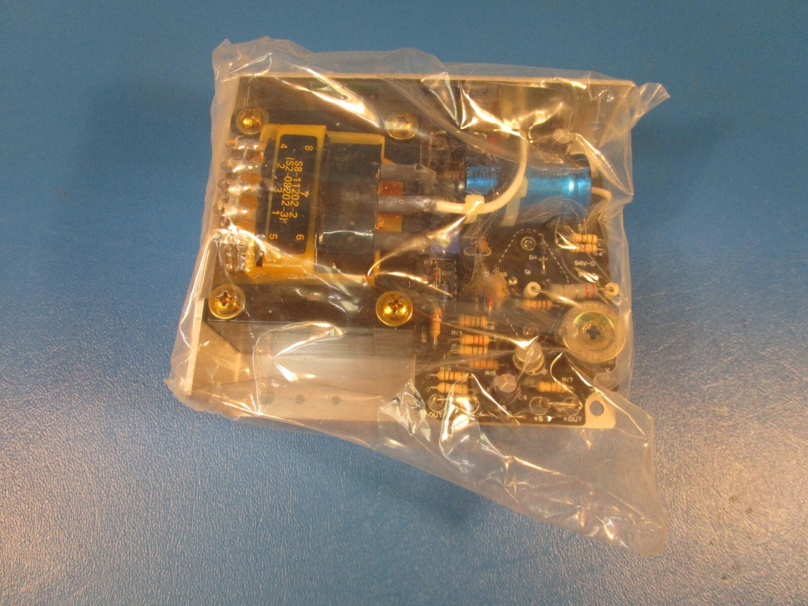 SOLA SLS 12-017, Power Supply