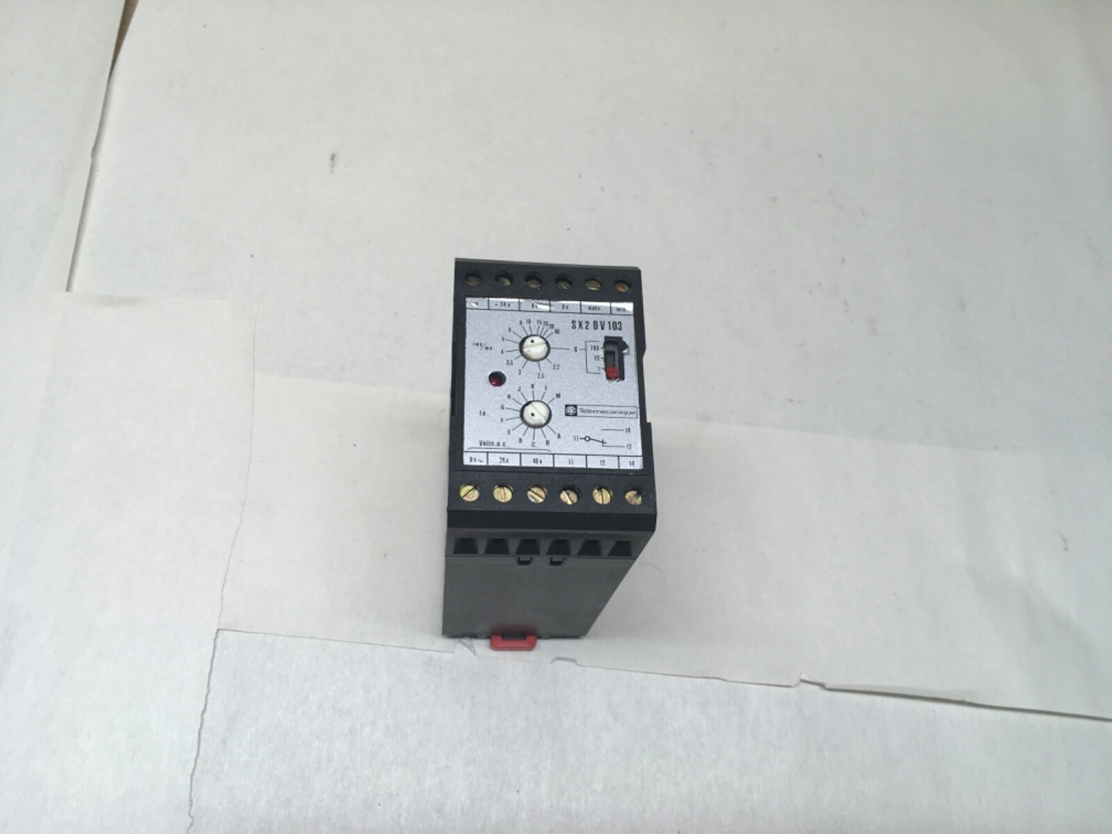 SCHNEIDER ELECTRIC SX2DV103 ELECTRONIC MODULES (KB)