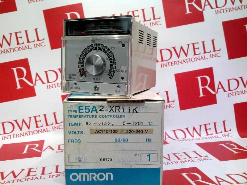 OMRON E5A2-XR11K-AC110/120/220/240 / E5A2XR11KAC110120220240 (NEW IN BOX)