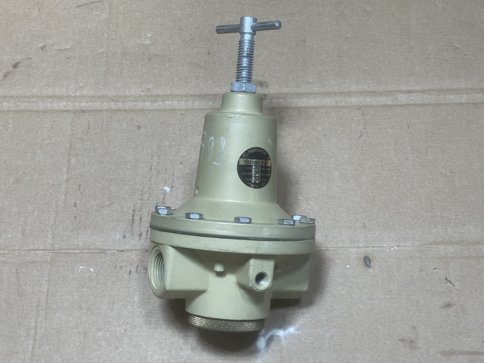 CA Norgren 11-002-081 Regulator Valve 400 Inlet 125 Outlet 175F 3/4″ Connection