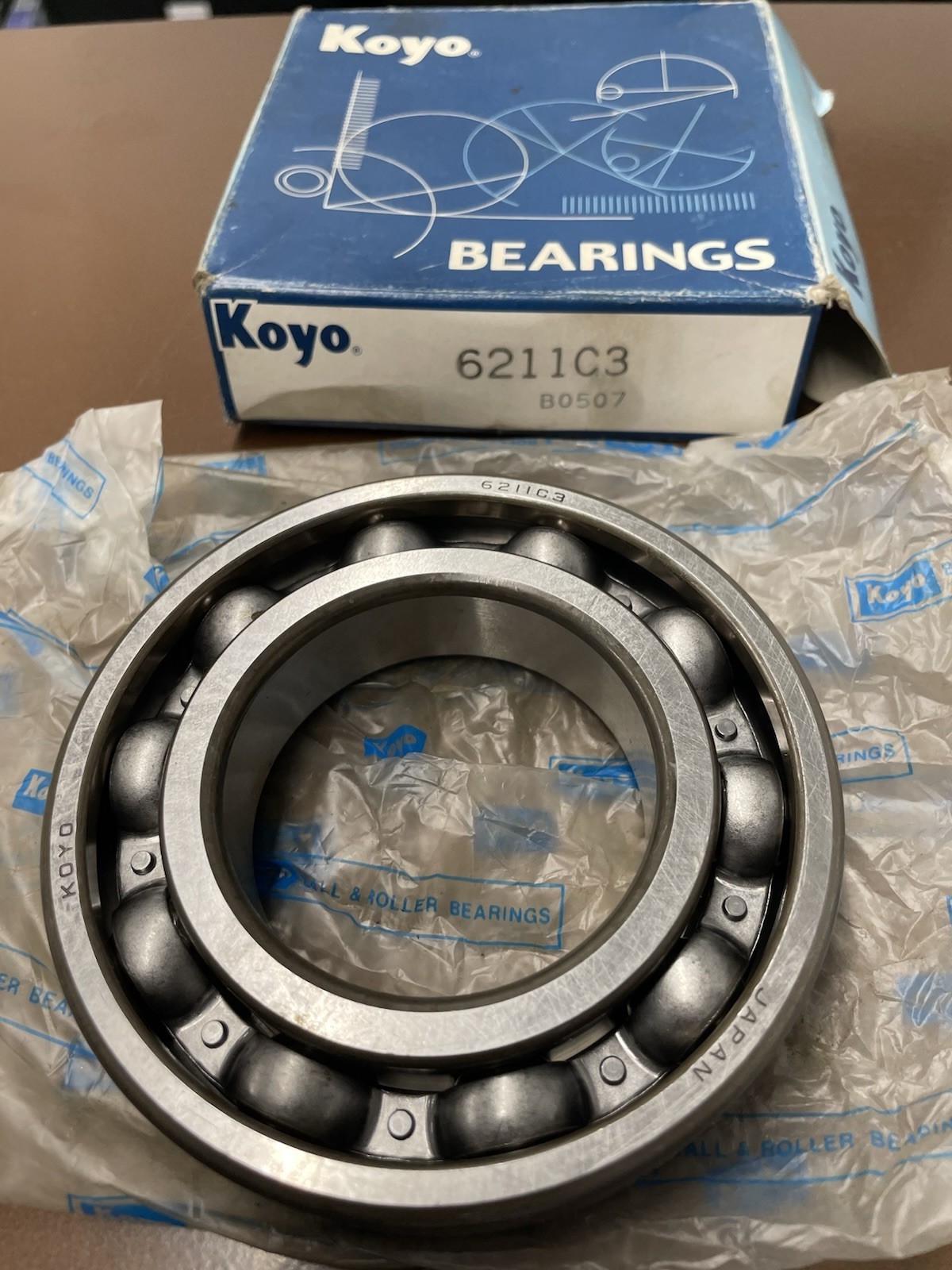 KOYO 6211C3 DEEP GROOVE BALL BEARING