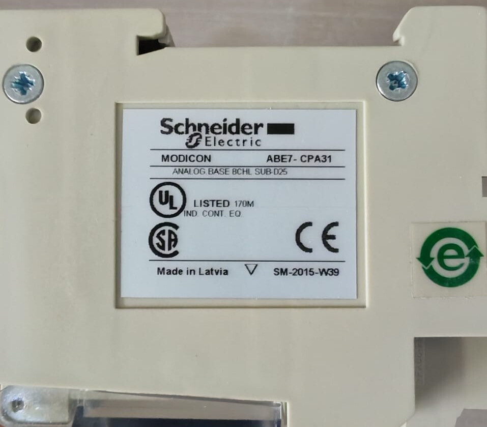 SCHNEIDER ELECTRIC MODICON ABE7-CPA31 PV:01