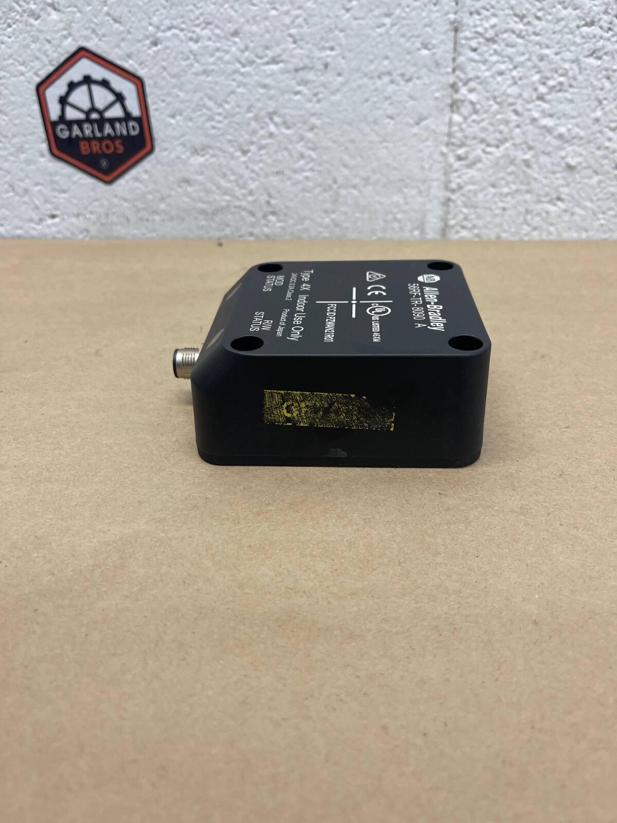 Allen-Bradley 56RF-TR-8090 A Transceiver 24VDC, 0.2A, Type 4x, Indoor Use Only