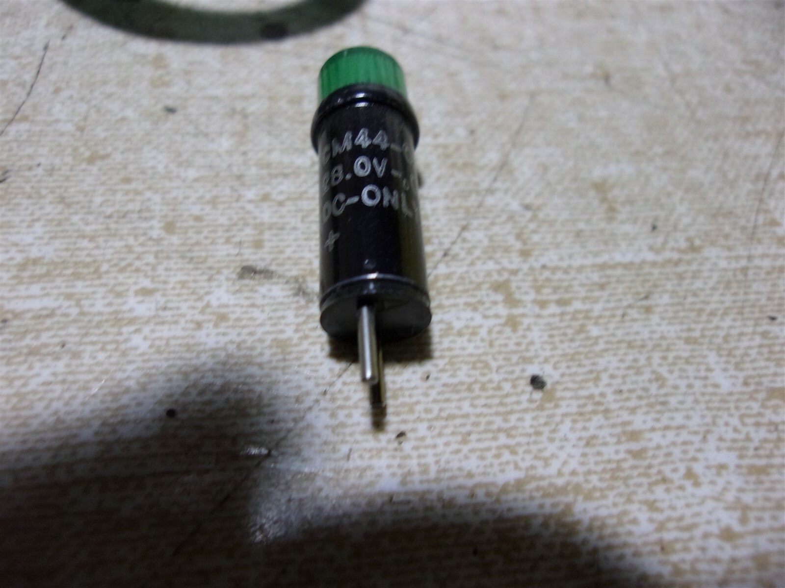 NEW Green Cap Light CM44-025 28.0V-.02A DC *FREE SHIPPING*