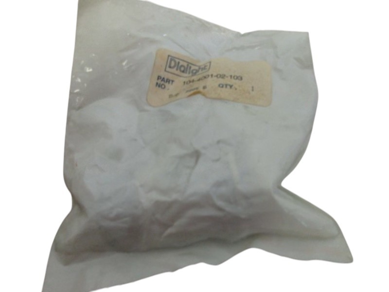 DIALIGHT 104-4001-02-103 LAMP HOLDER NSMP