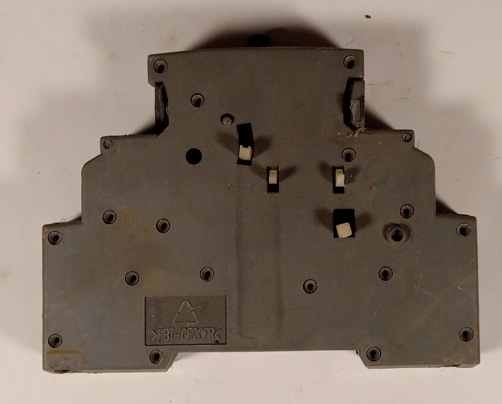 1 USED ABB 1SA M40 1904 R1001 ALARM SWITCH ***MAKE OFFER***