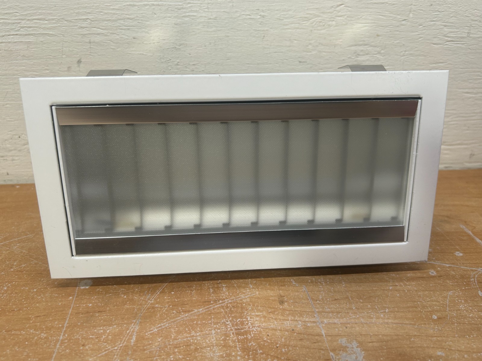 Elliptipar S230 LED 8″ 120-277V Architectural Lighting w/ Cases & Fixtures