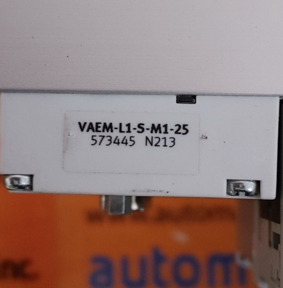 FESTO VTUG-10-MSDR-B1T-25V20-Q10-U-QH6S-3GJJPLL 8-SLOT MANIFOLD QUANTITY!! WOW!!