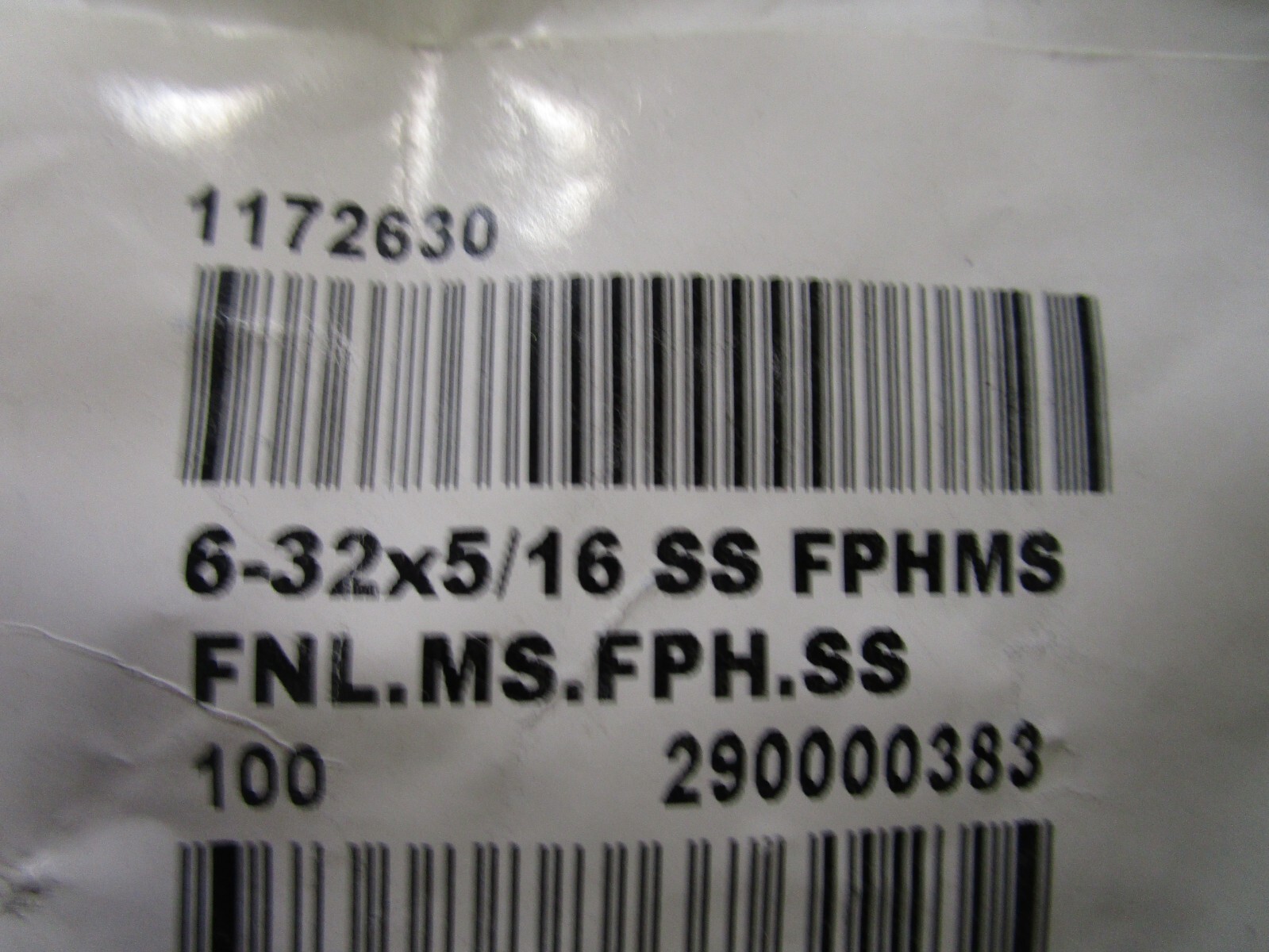 #6-32 x 5/16″ Phillips Flat Head 18-8 Stainless Steel Machine Screw QTY 100