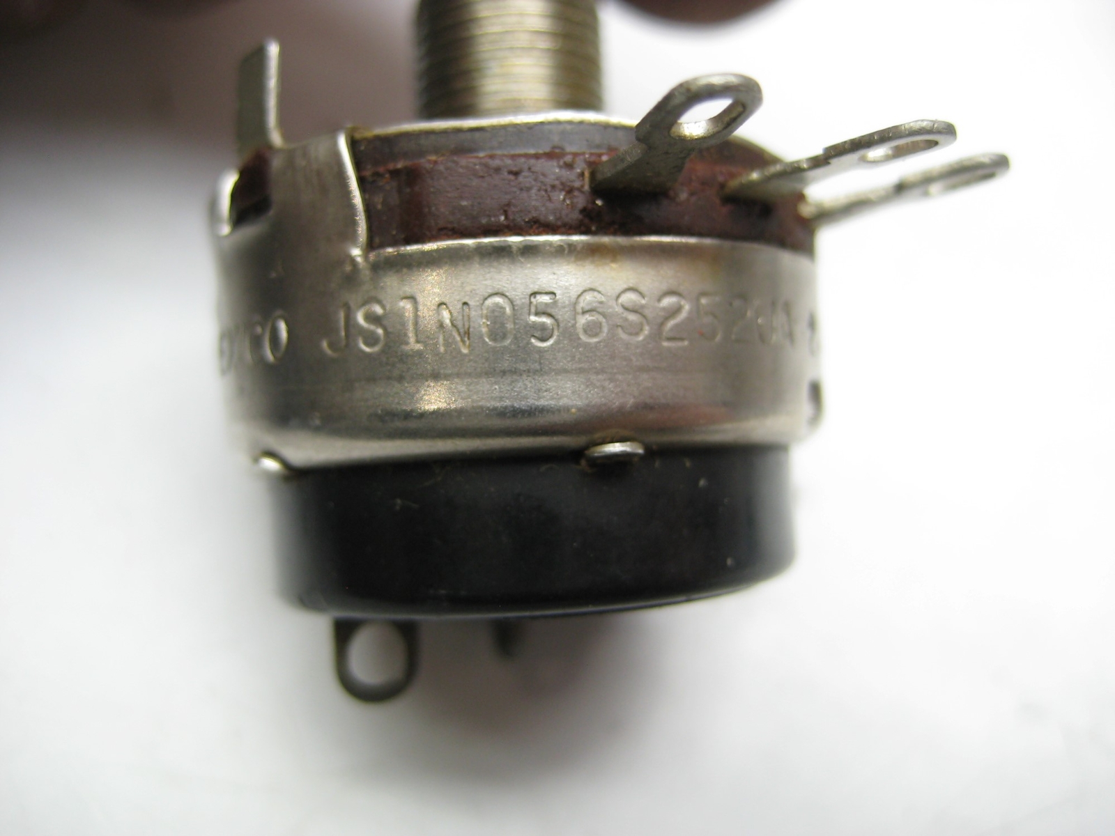 INDUSTRIAL SPARE JS1N056S252UA POTENTIOMETER UNMP