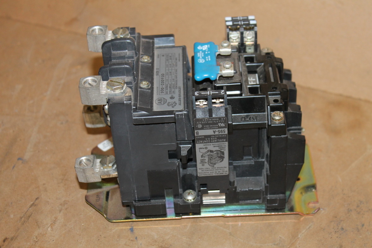 Contactor, Size 2, 2P, 45A, 500-COD920 Allen Bradley