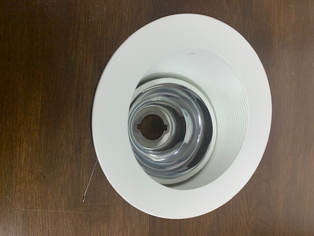 Elco Lighting EL601W 6″ Adjustable Sloped Baffle with Reflector Trim EL601