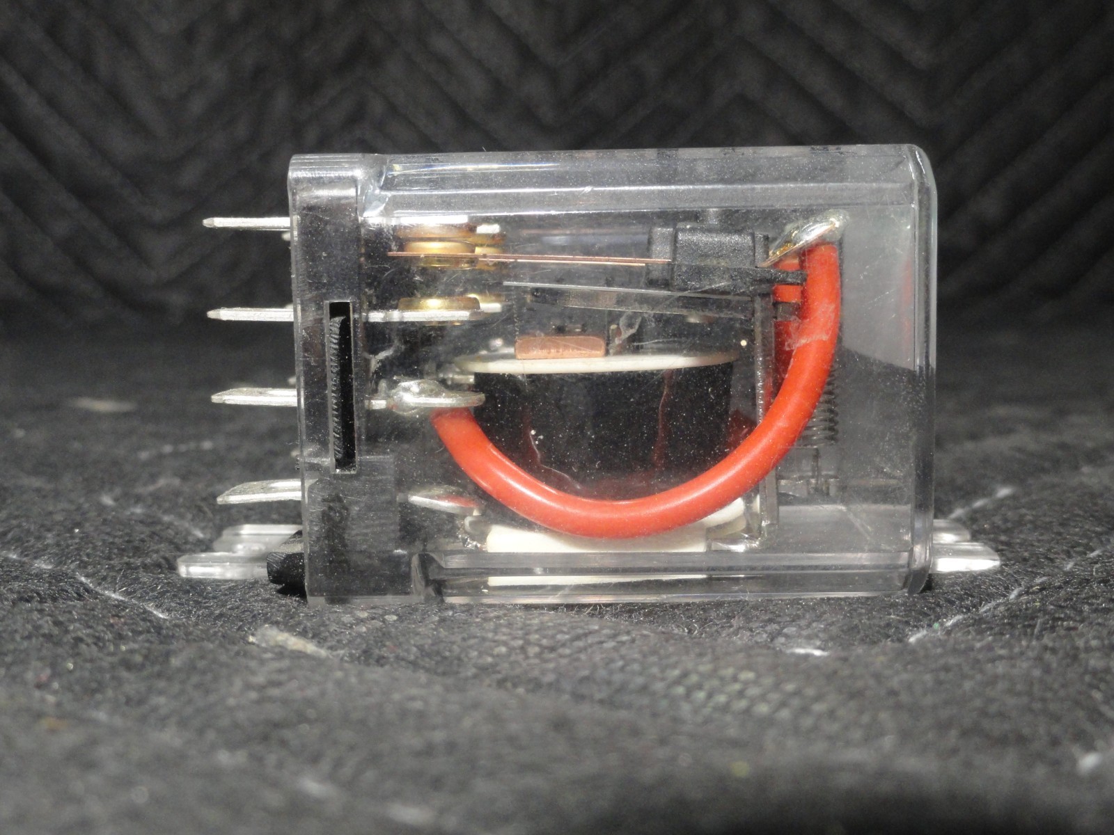 Magnecraft Relay 300XBXC1-120A Electromechanical Relay 120 VAC
