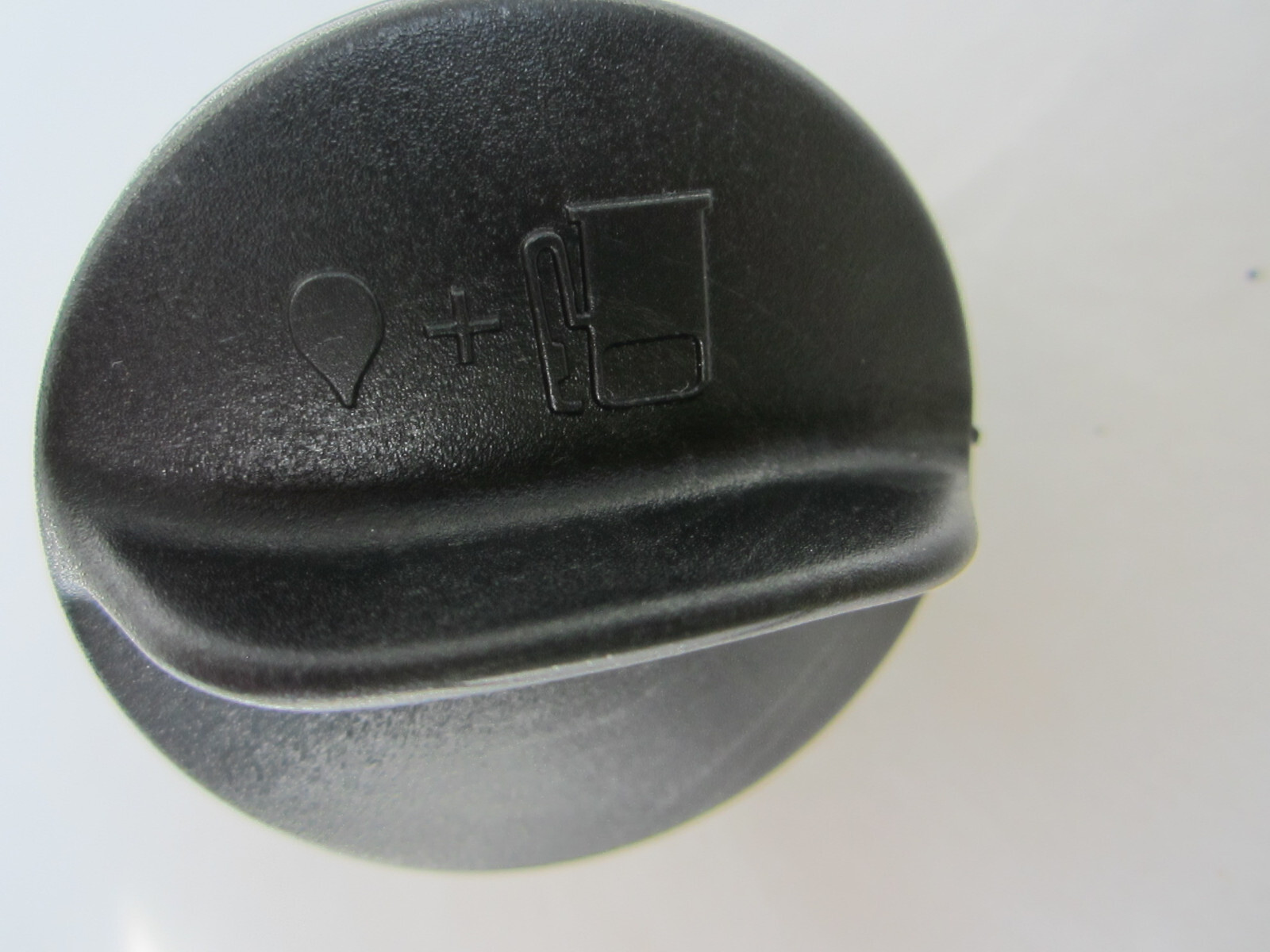 STIHL 4128 350 0505 FUEL CAP