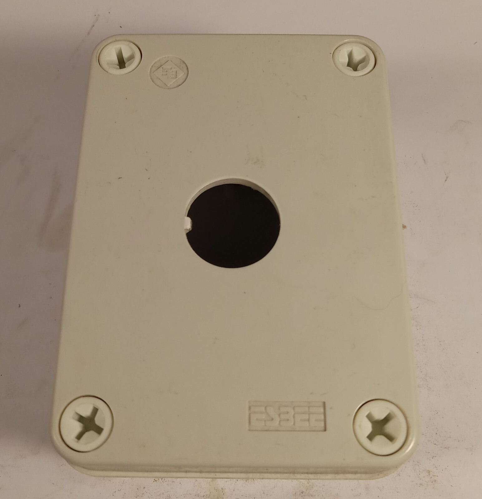 1 NEW ESBEE HF999001 GRAY ONE HOLE ENCLOSURE PUSH-BUTTON BOX NIB **MAKE OFFER**