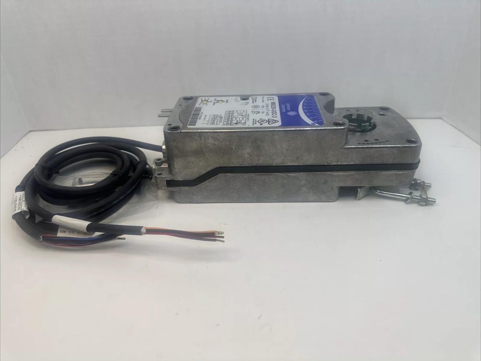 JOHNSON CONTROLS M9220-GGC-3 Actuator 24VAC/VDC 20Nm 177 in/lb Spring Return