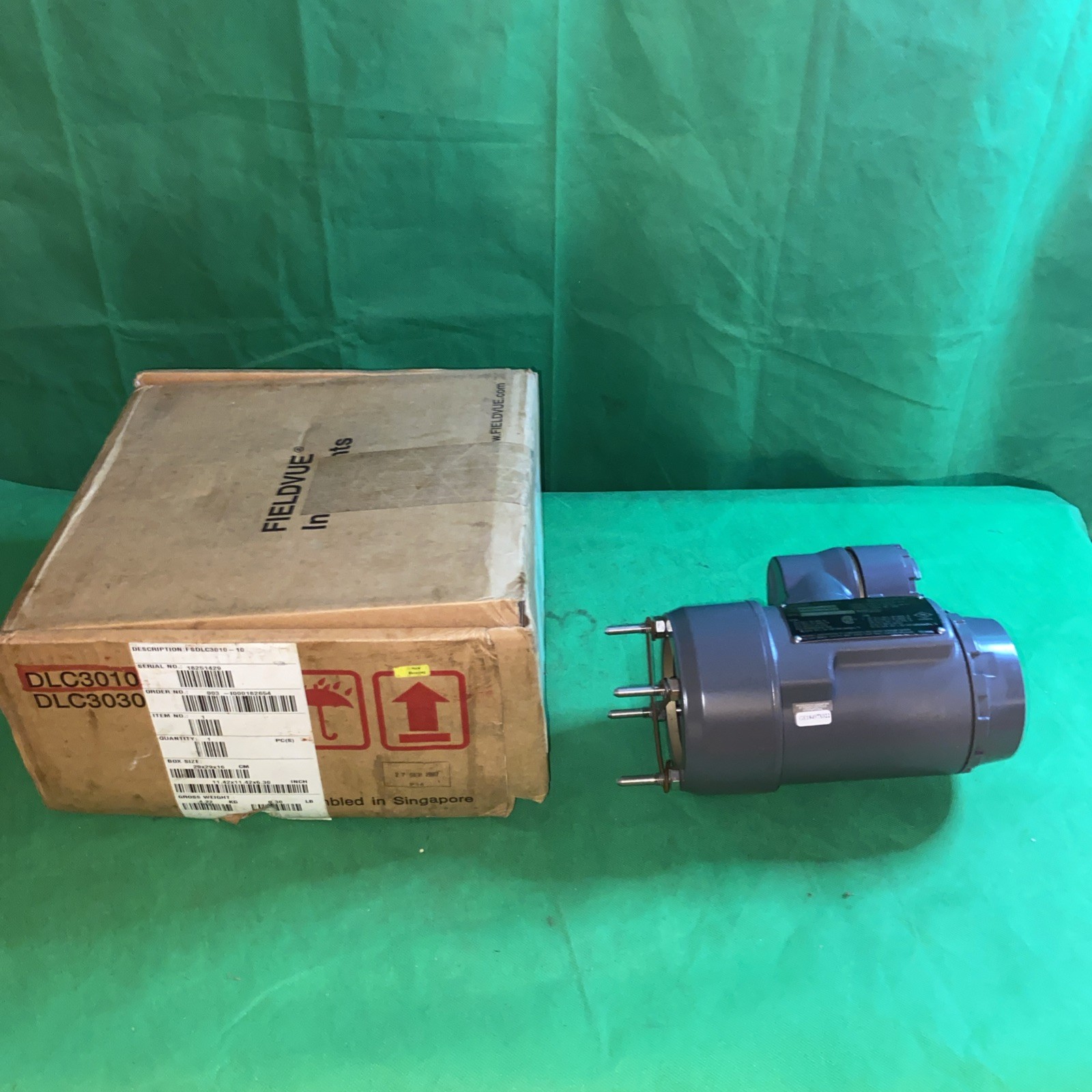 Fisher DLC3010- Level Transmitter