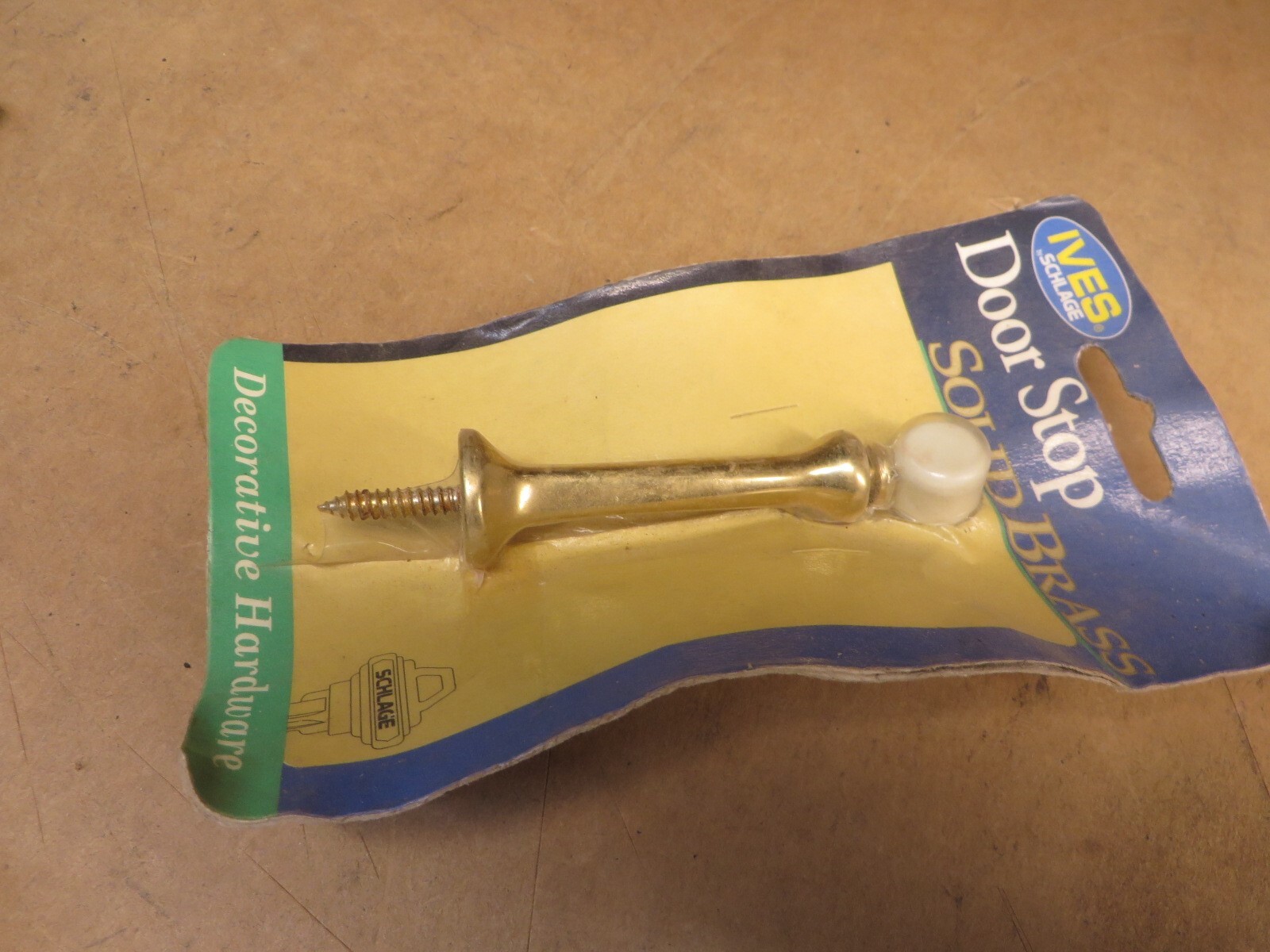 SCHLAGLE IVES SOLID BRASS DOORSTOP 3 ” NOS