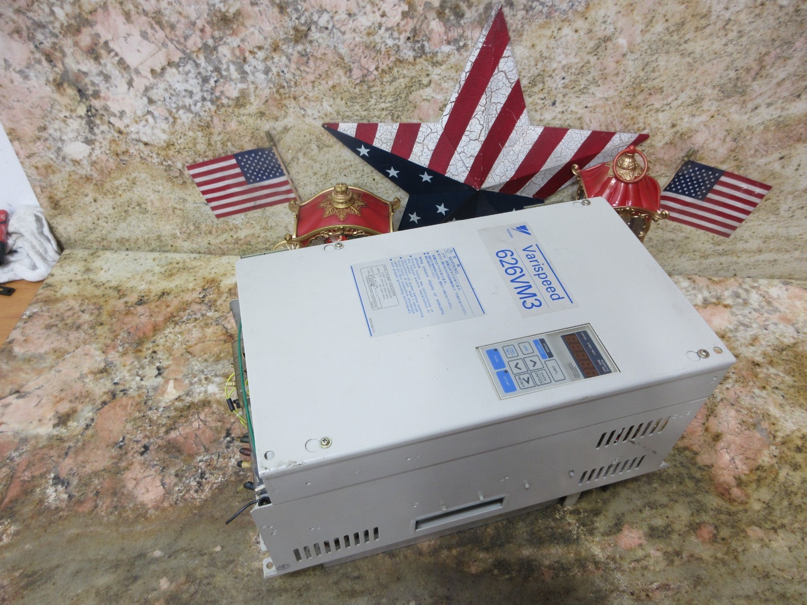 YASKAWA CIMR-VMS25P5 YPHT11014-1A YPCT21092-1-4 YPET31004-1 VARISPEED 626 VM3