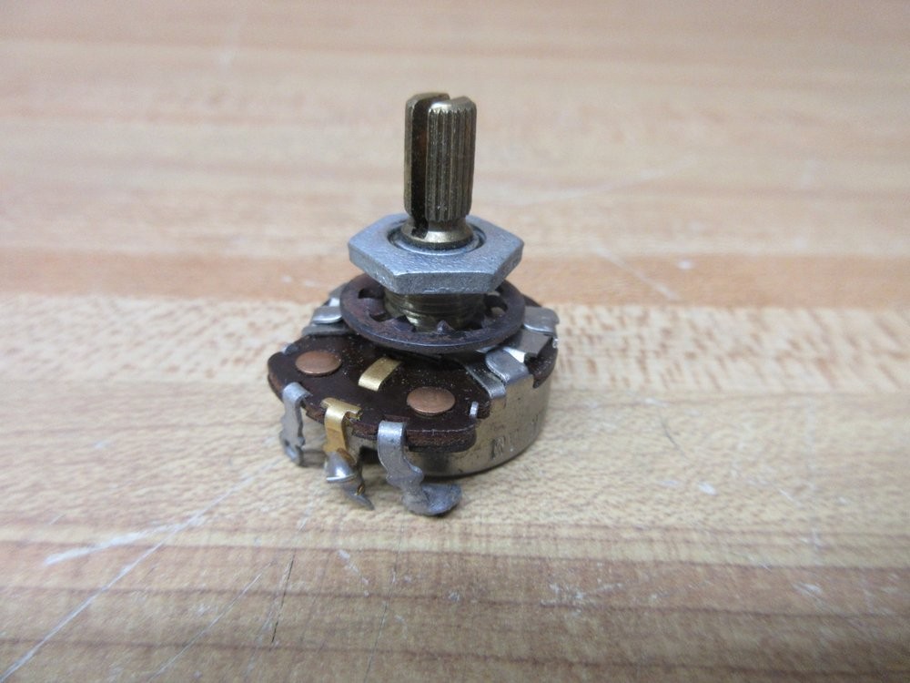 Part RV-39-K Potentiometer 137601