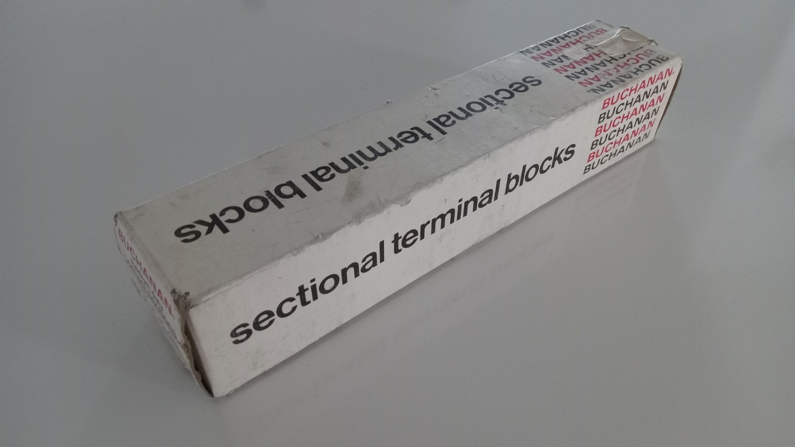 100 PC Buchanan Medium Duty 524 Flat base Sectional Terminal Blocks 300V Max NOS