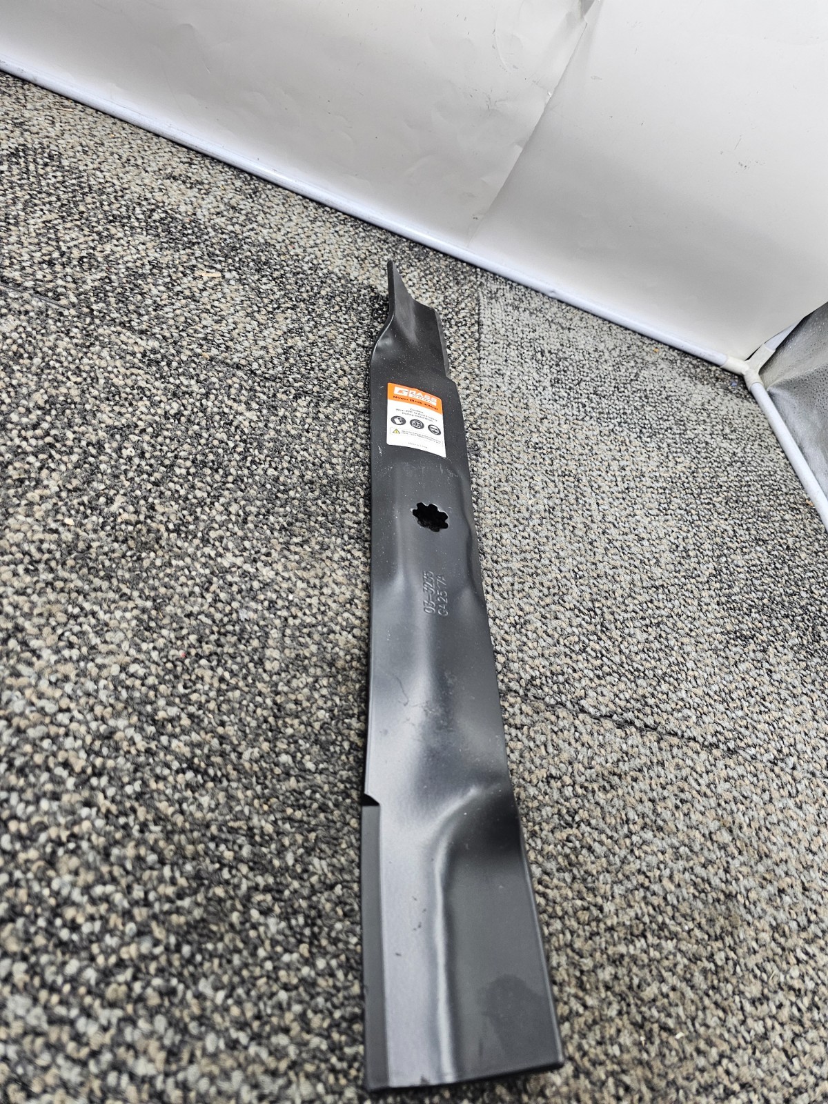 (QTY 2) Mower Blade 40MnB 21″ Length Black GrassCool Point Star