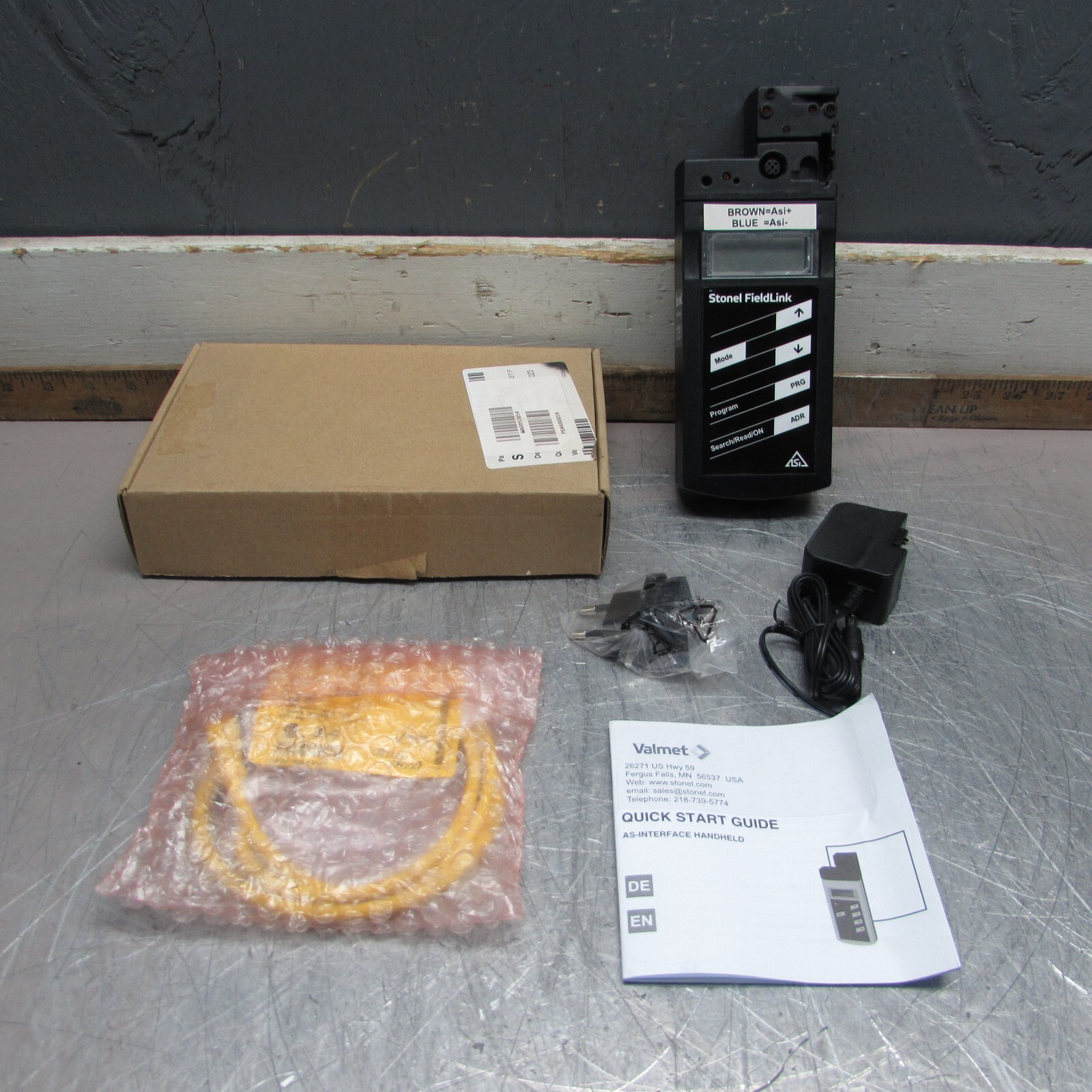 NEW! StoneL PG460002A , HANDHELD AS-INTERFACE, 9vdc, NEW IN BOX! MAKE OFFER!
