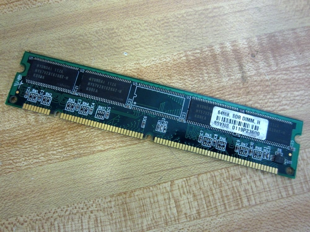 Part 40000454A Memory Module 64MB SDR DIMM