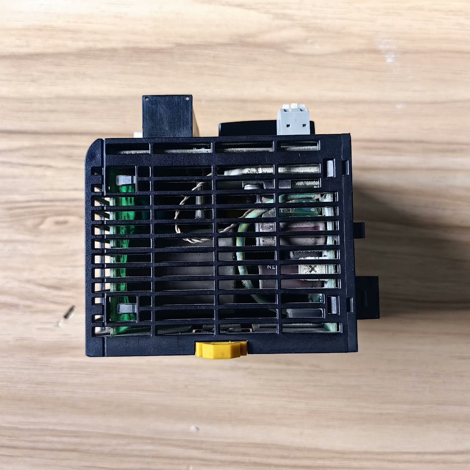 1P CJ1W-PA205C Accept counteroffer