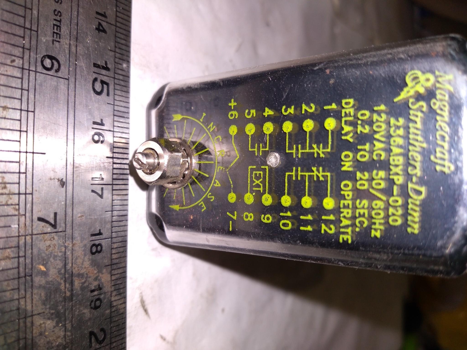 MAGNECRFT & STRUTHERS-DUNN 236ABXP-020 120VAC 50/60HZ
