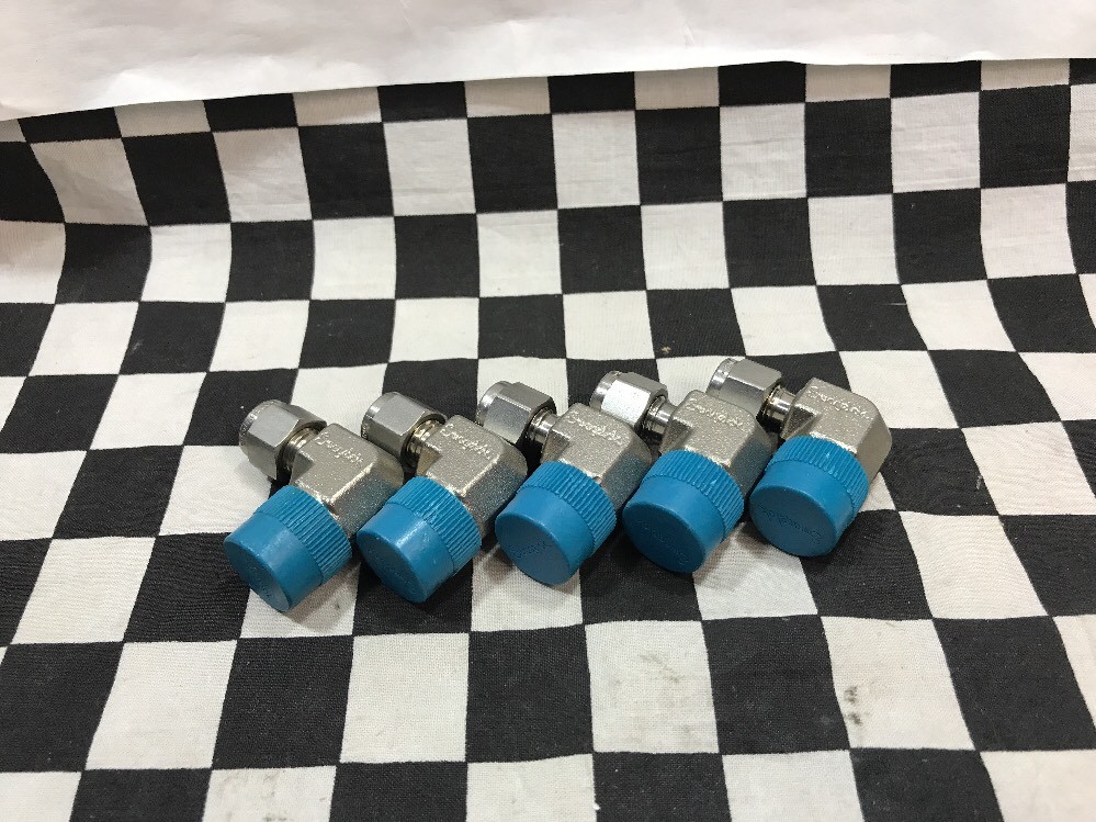 5x SWAGELOK MALE CONNECTOR 1/4” T x 1/2” NPT, SS-400-1-8, Shipsameday #1222A7