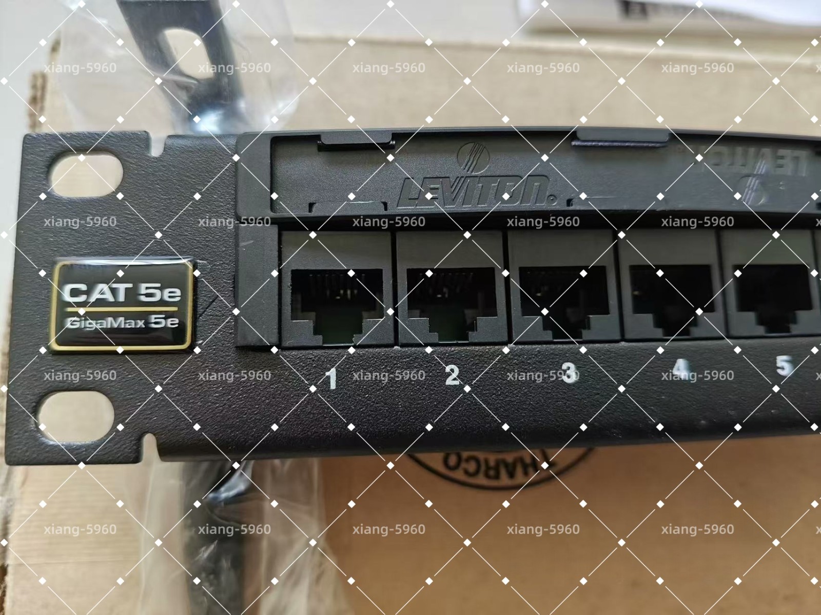 Leviton,255-5G596-U24,Universal CAT5E Patch Panel Free shipping