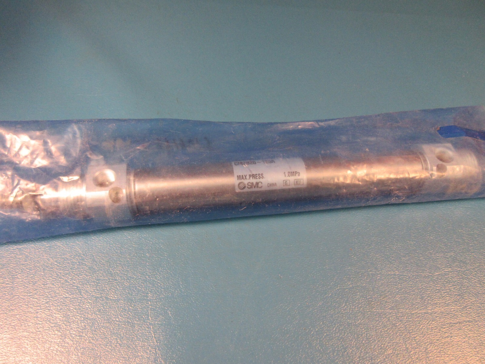 SMC CM2B20-125A, Double Acting Cylinder, 20 mm Bore, 125mm Stroke